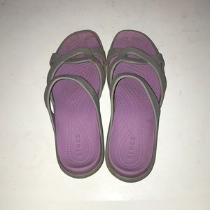 Like new ladies size 8 crocs